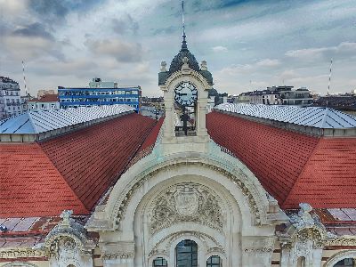 Facade detail restoration of a commercial building Halite